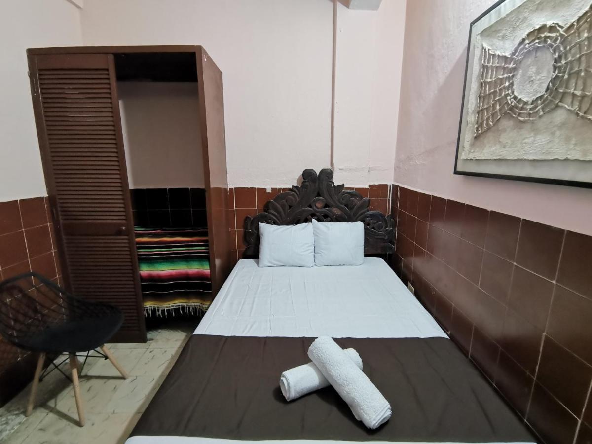 Colonial San Carlos Centro 3*